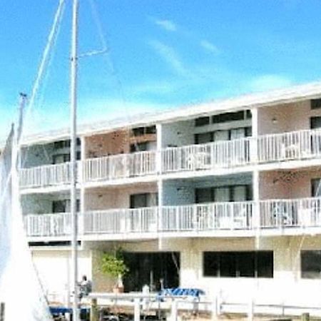 Cedar Cove Beach And Yacht Club Aparthotel Сидър Кий Екстериор снимка