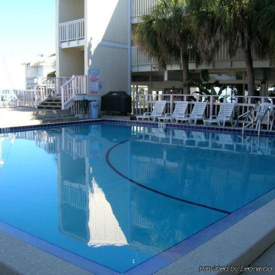Cedar Cove Beach And Yacht Club Aparthotel Сидър Кий Съоръжения снимка